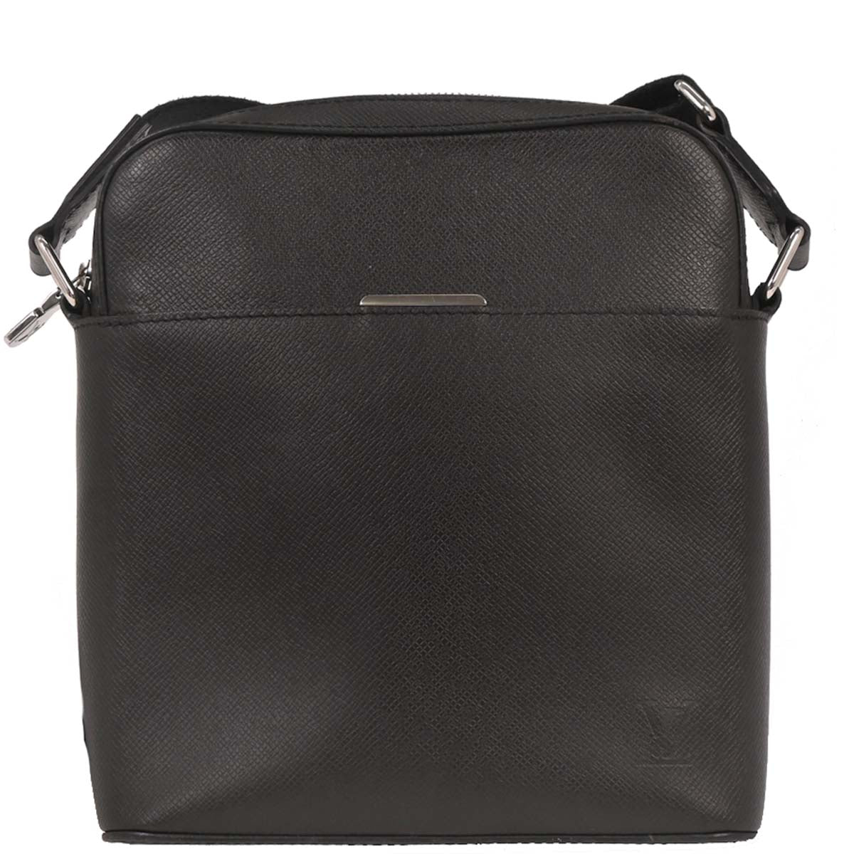 Louis Vuitton Black Taiga Anton Pochette Shoulder Bag M34416