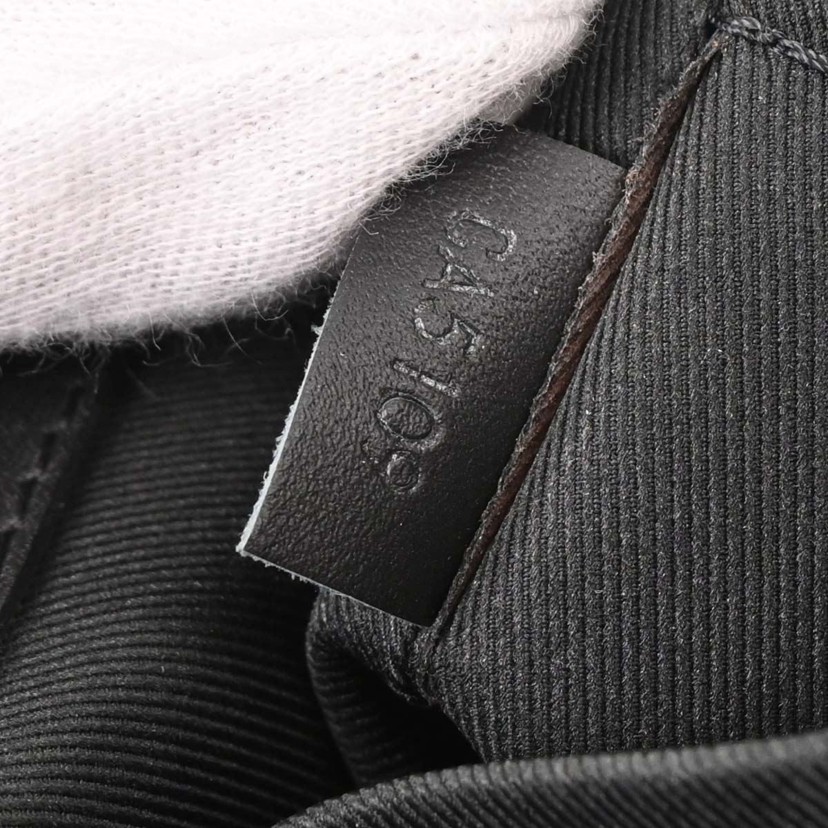 Louis Vuitton Damier Infini Discovery Messenger BB Shoulder N42418