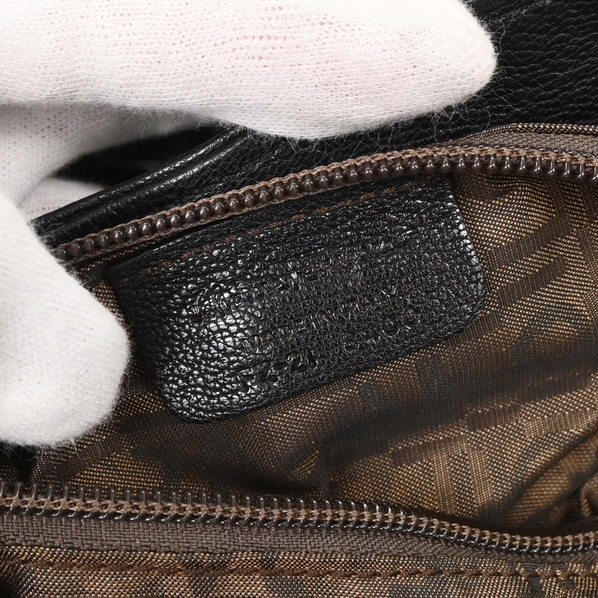 Salvatore Ferragamo Black Leather Gancini 2way Shoulder Handbag