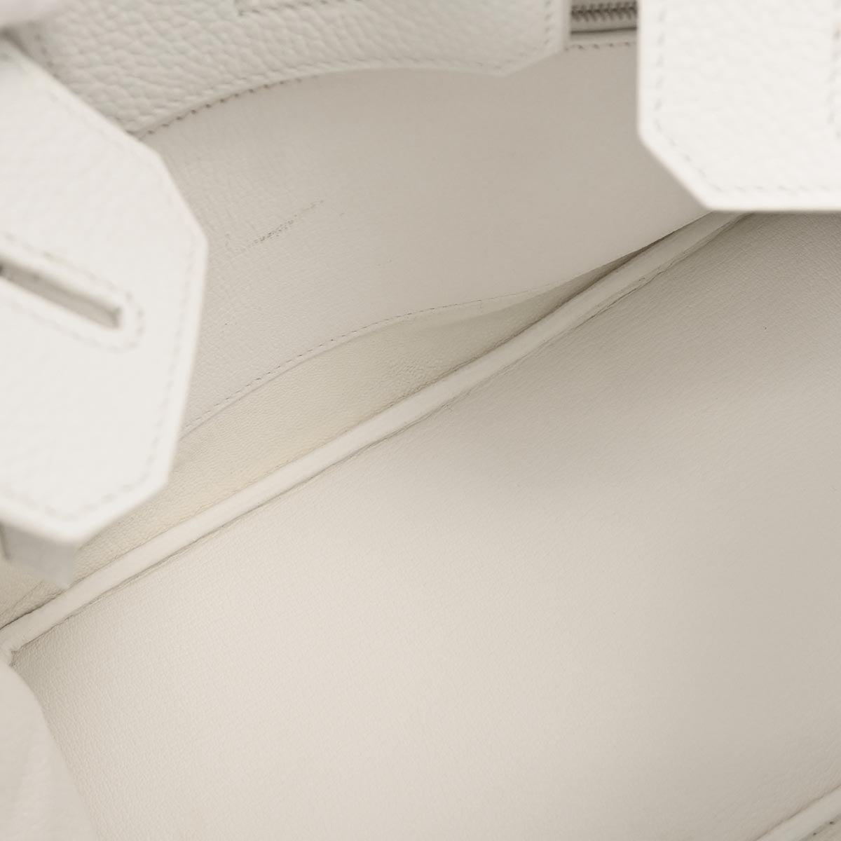 Hermes White Taurillon Clemence Birkin 30 Handbag