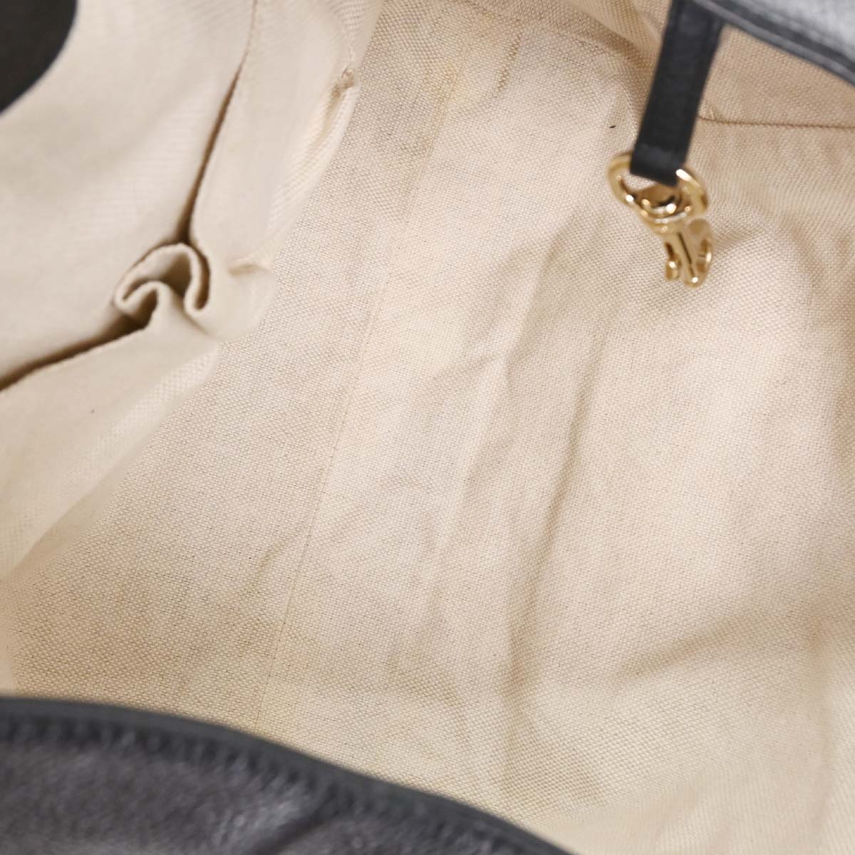 Gucci Black Grained Calfskin Soho Tote Handbag