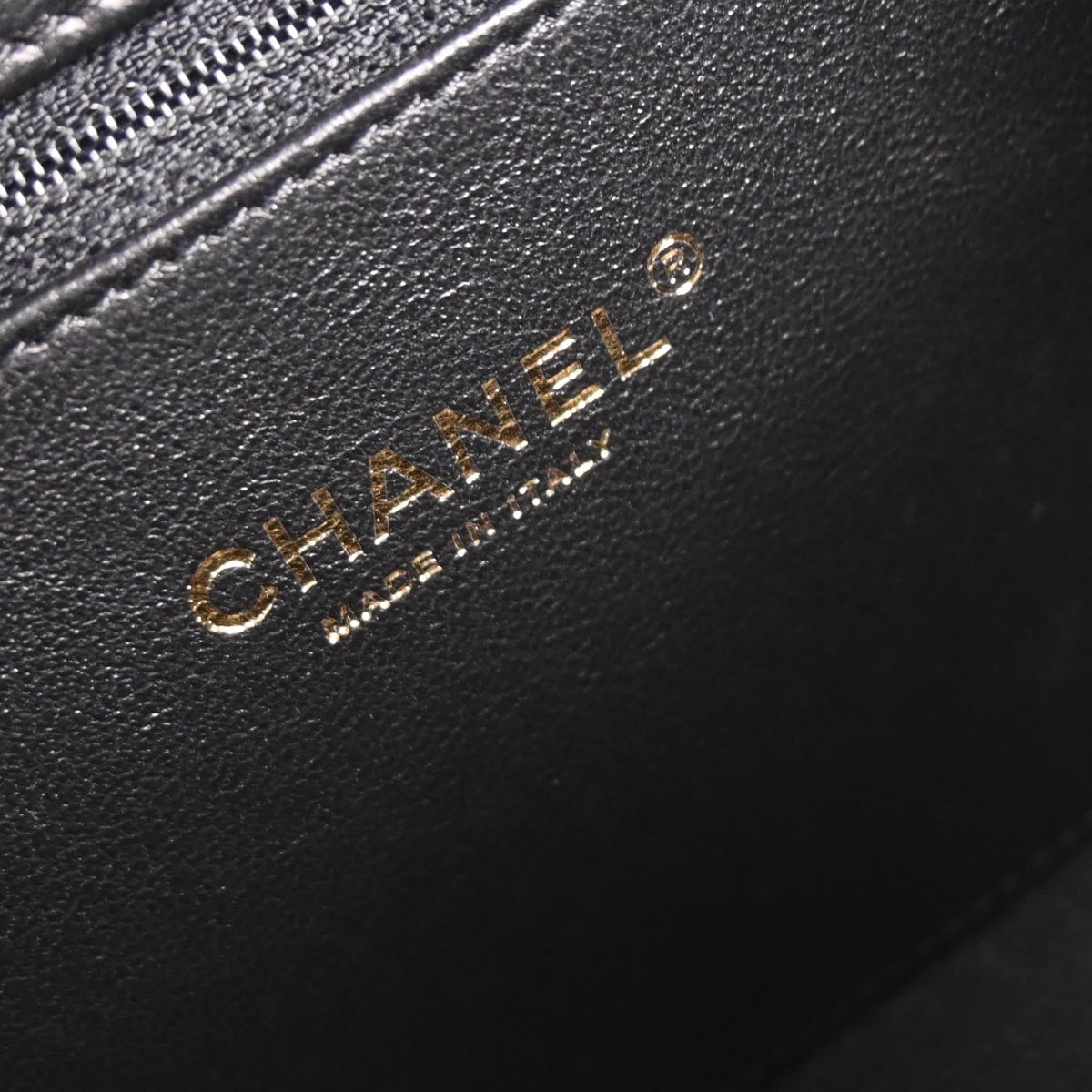 Chanel 2017-2018 Black Caviar CC Filigree 2way Vanity Shoulder Handbag