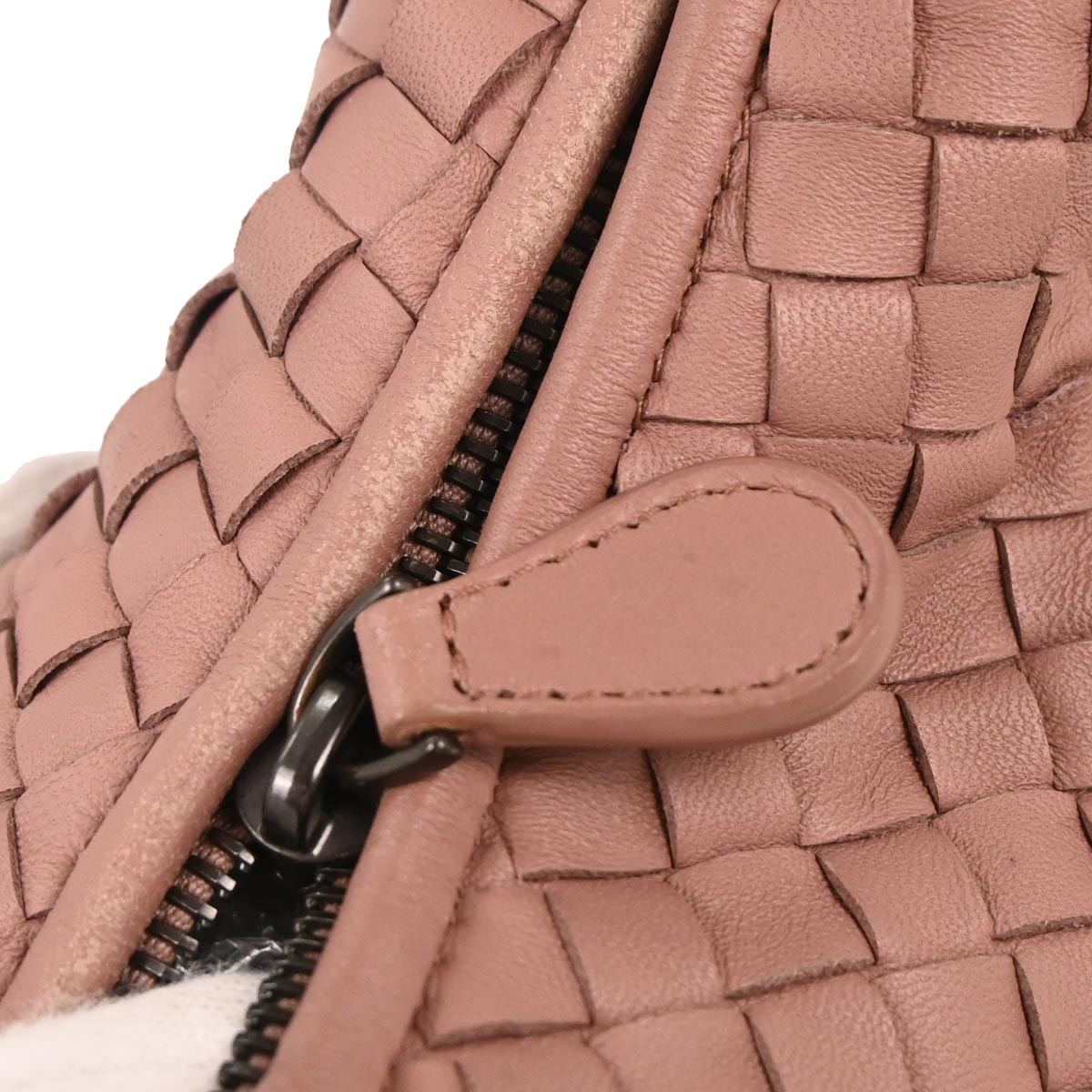 Bottega Veneta Pink Lambskin Intrecciato Hobo Bag