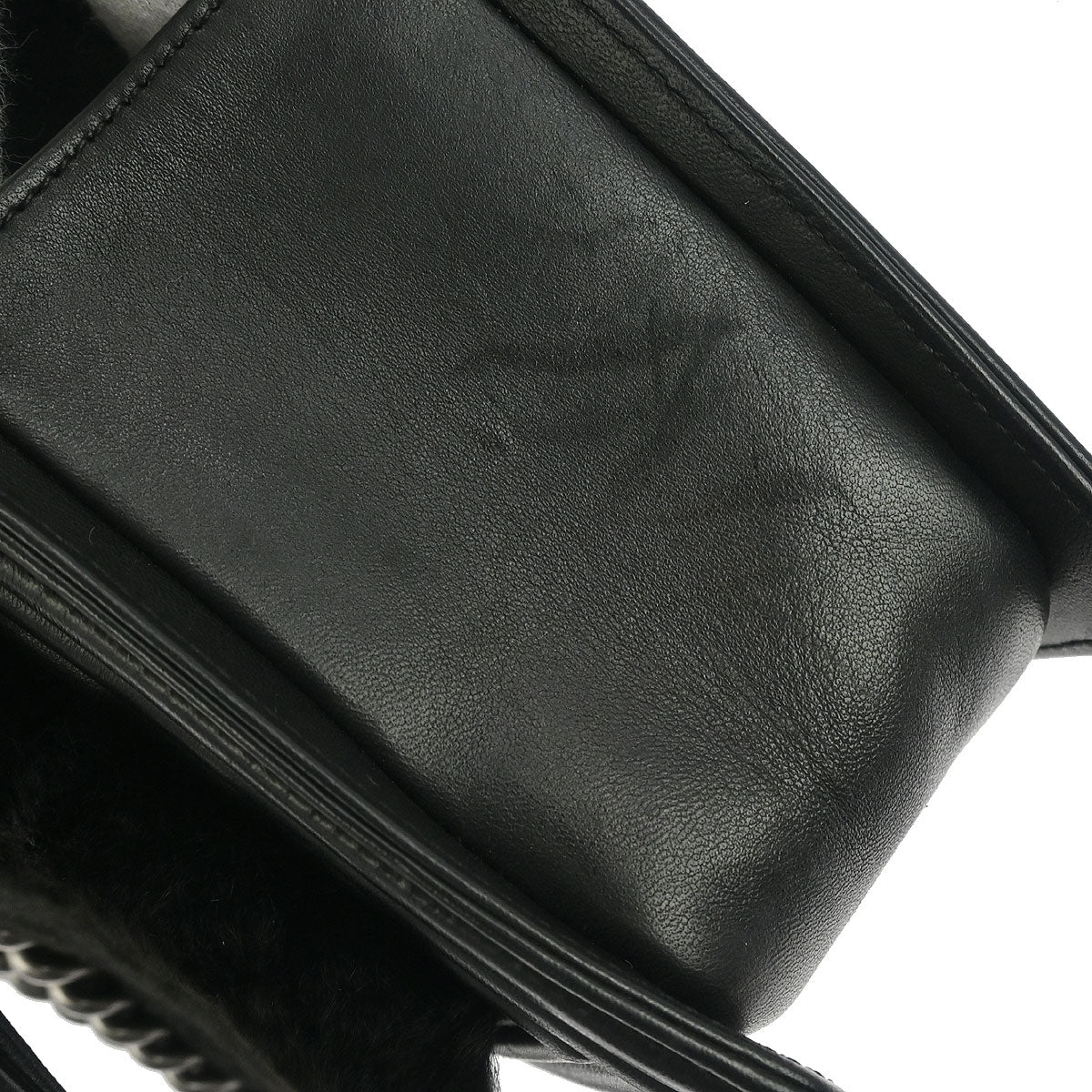 Boy Chanel Black Fur Lambskin Medium Shoulder Bag
