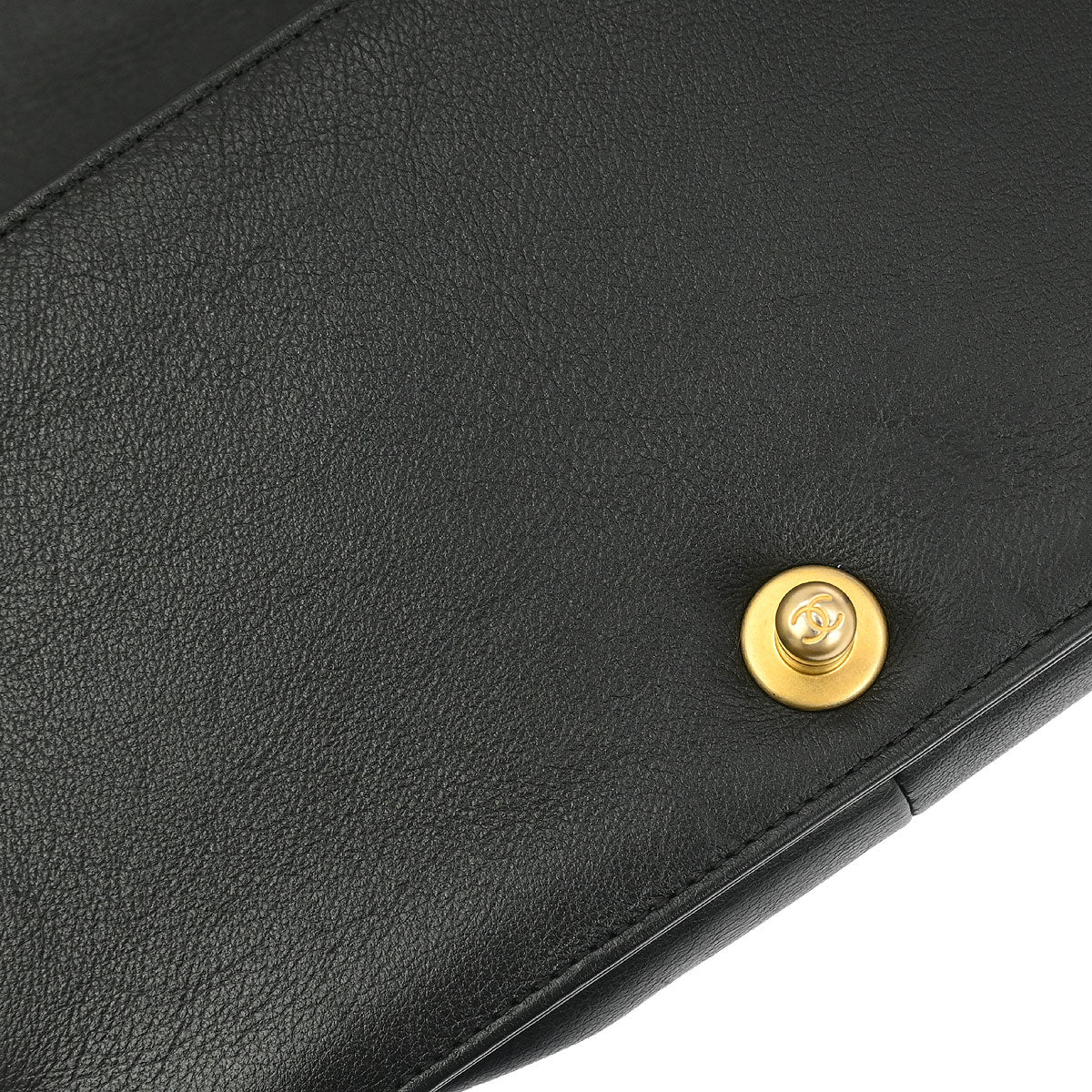 Boy Chanel Black Fur Lambskin Medium Shoulder Bag