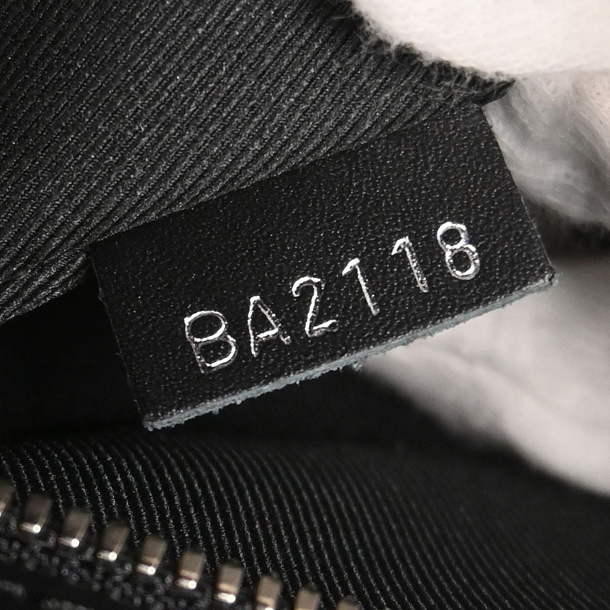 Louis Vuitton White Epi Keepall Bandouliere 50 Duffle Bag