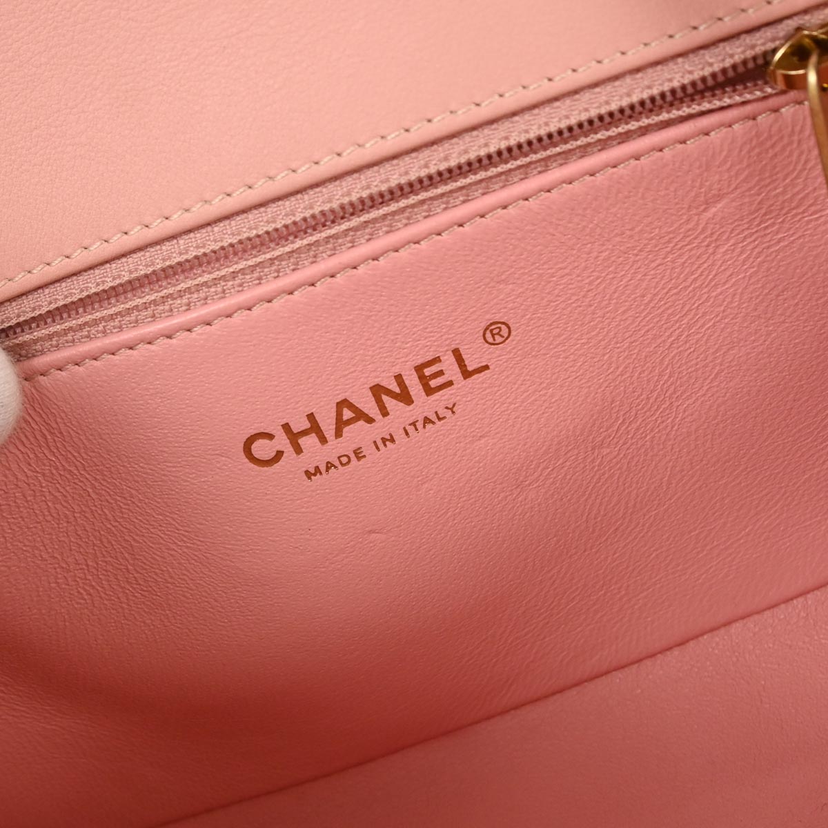 Chanel 2019 Pink Tweed Filigree Shoulder Bag