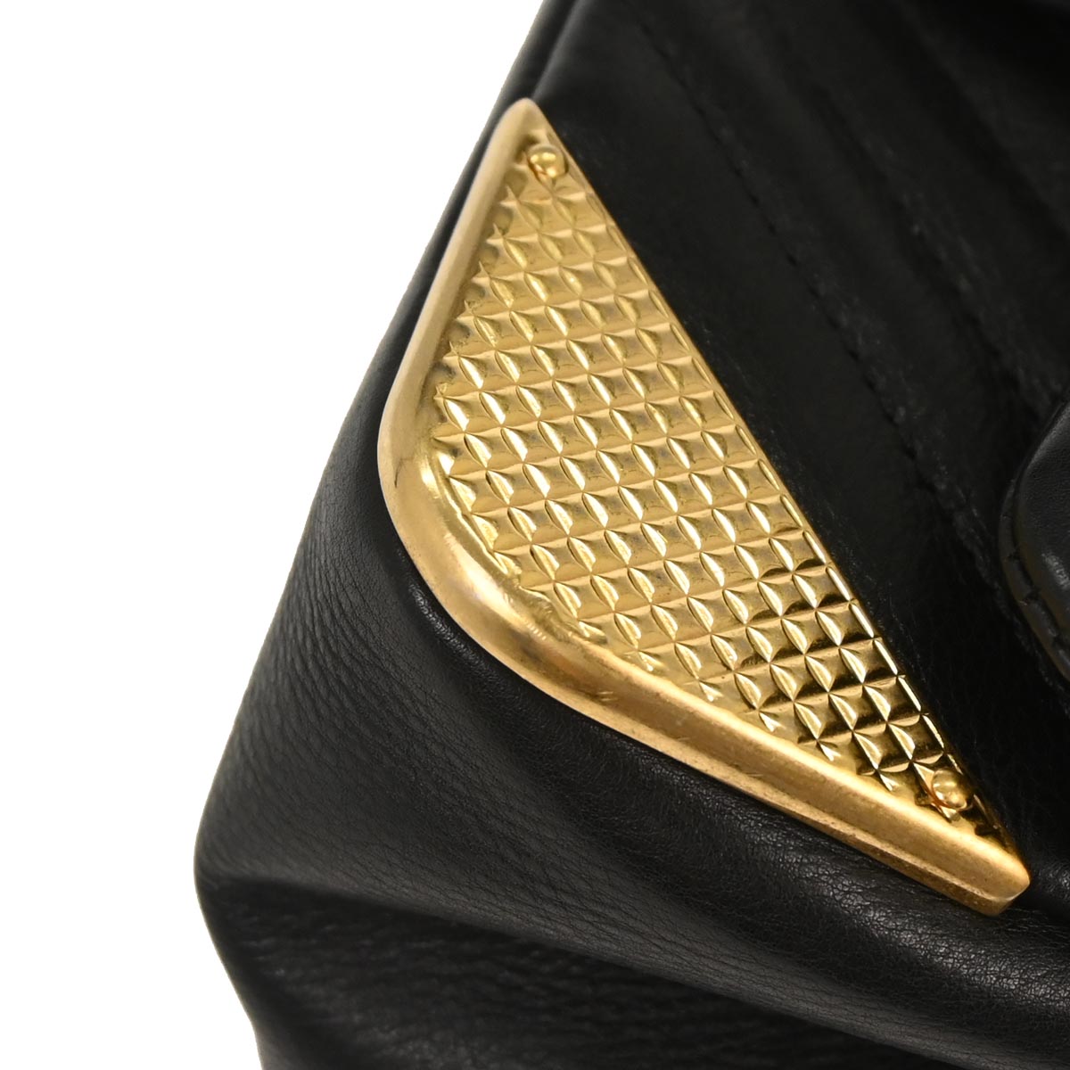 Chanel 2018 Black Calfskin Chevron Shoulder Bag