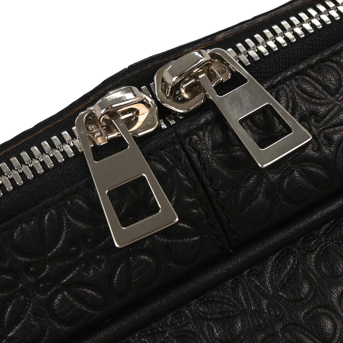 Loewe Black Leather Repeat Anagram Amazona 75 2way Shoulder Handbag