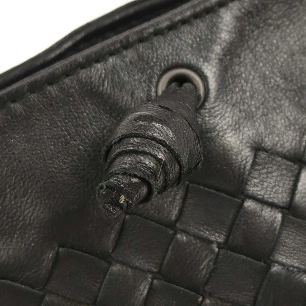 Bottega Veneta Black Lambskin Intrecciato Handbag