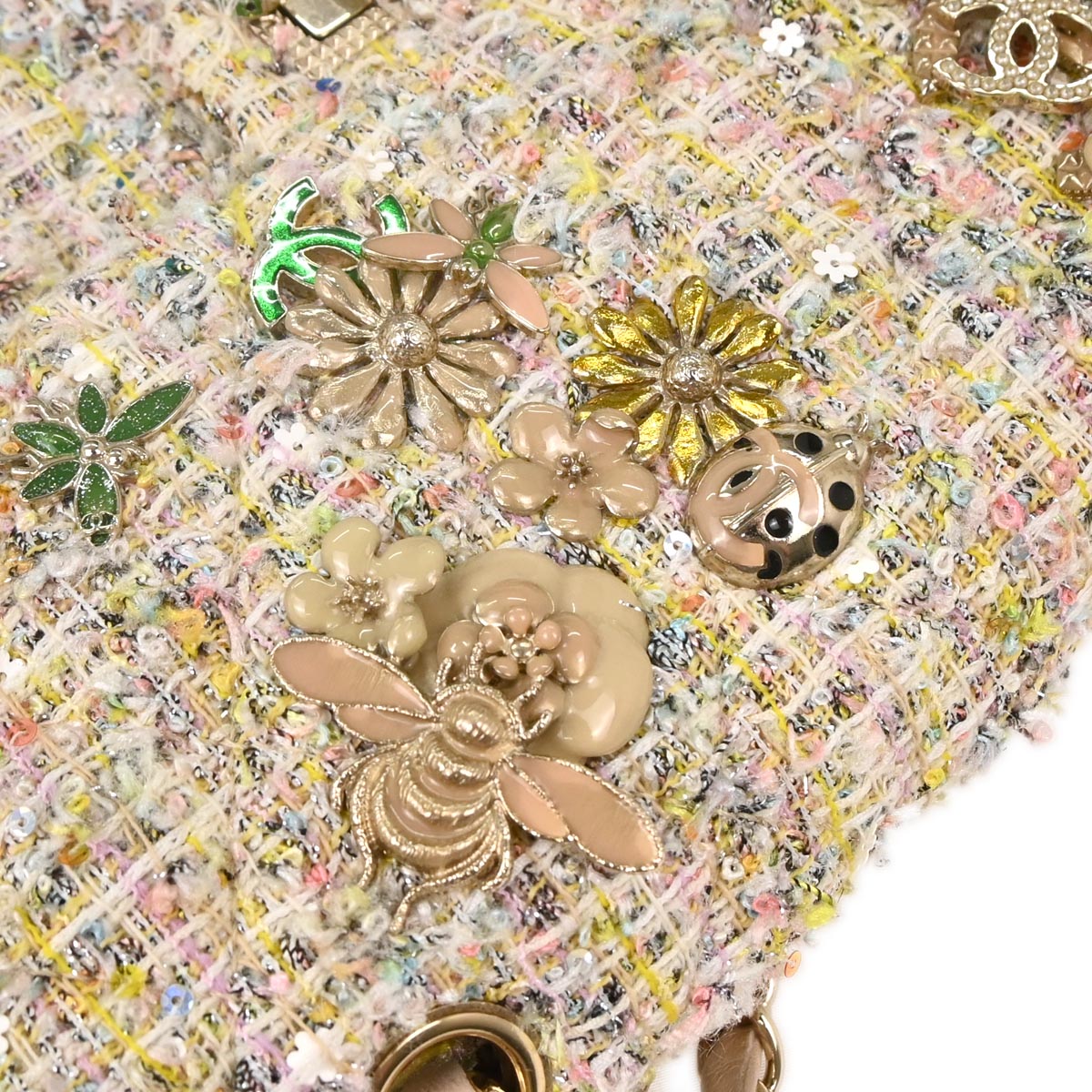 Chanel 2010-2011 White Tweed Garden Party Medium Classic Double Flap Shoulder Bag