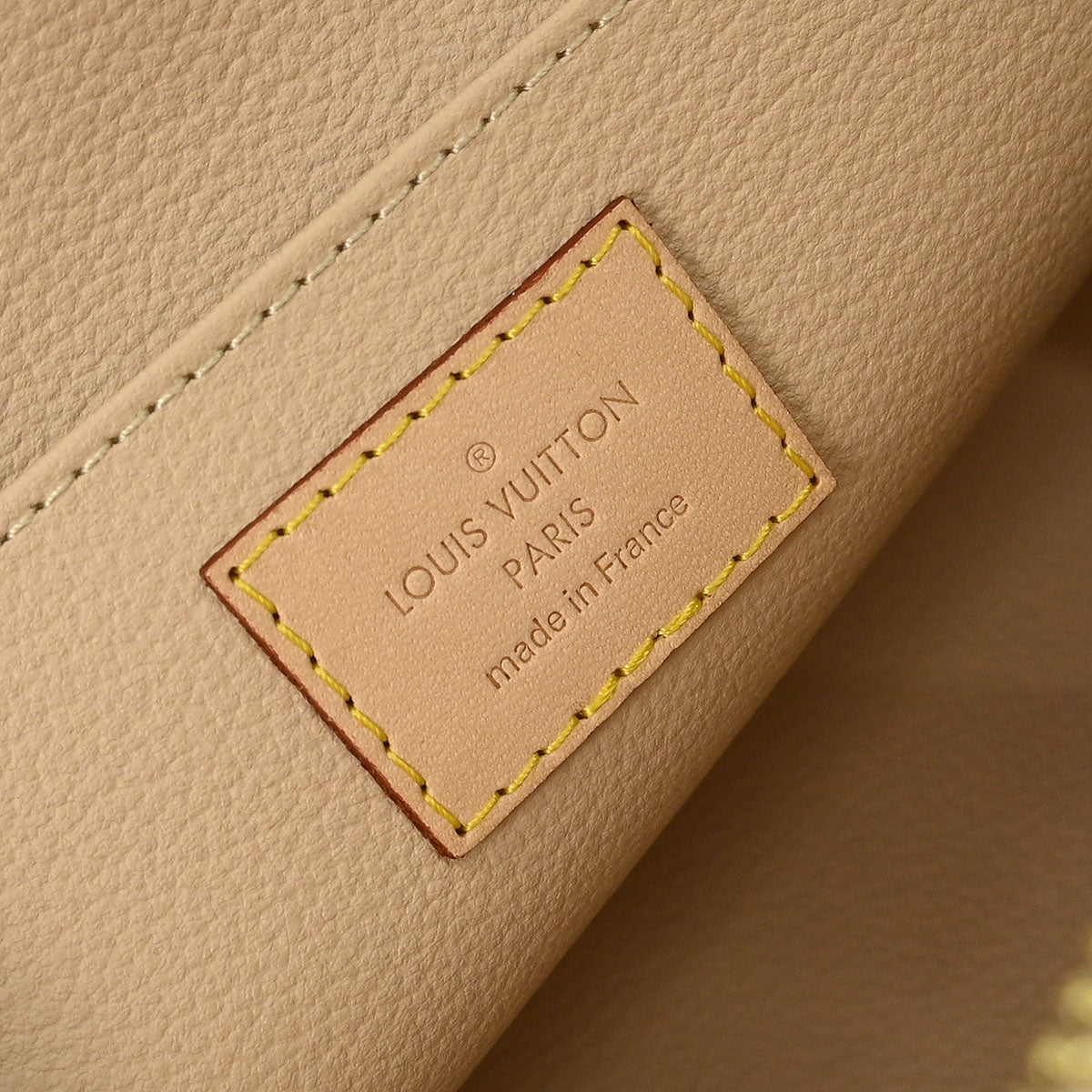 Louis Vuitton Damier Azur Pochette Cosmetic GM N23346