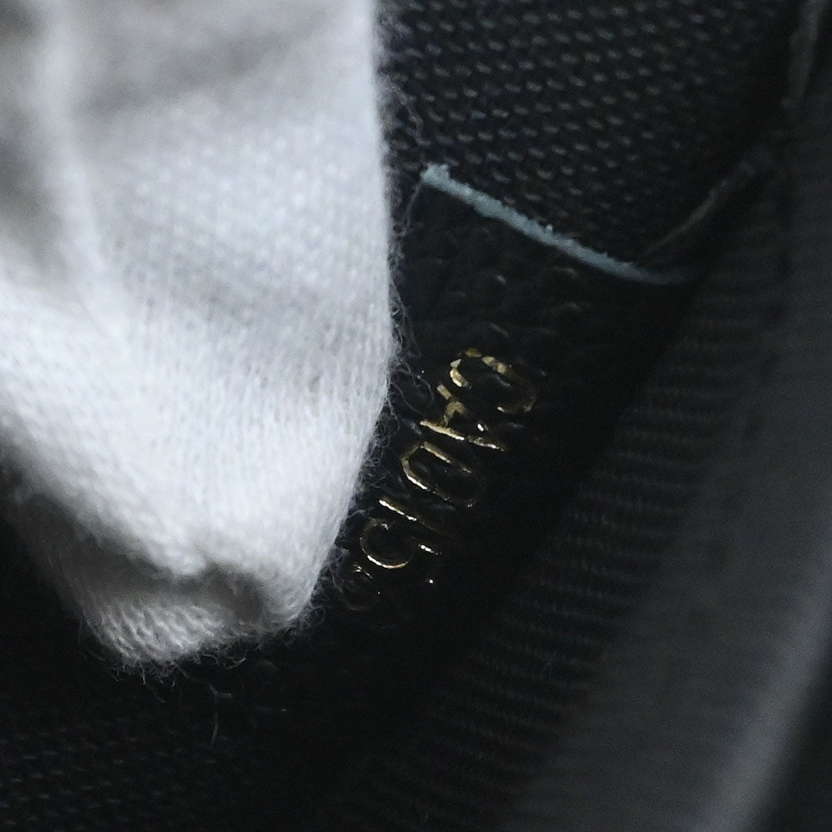 Louis Vuitton Black Monogram Pallas Clutch 2way Handbag M41639