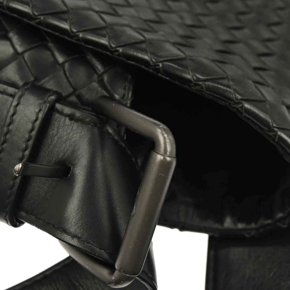 Bottega Veneta Black Calfskin Intrecciato Messenger Bag