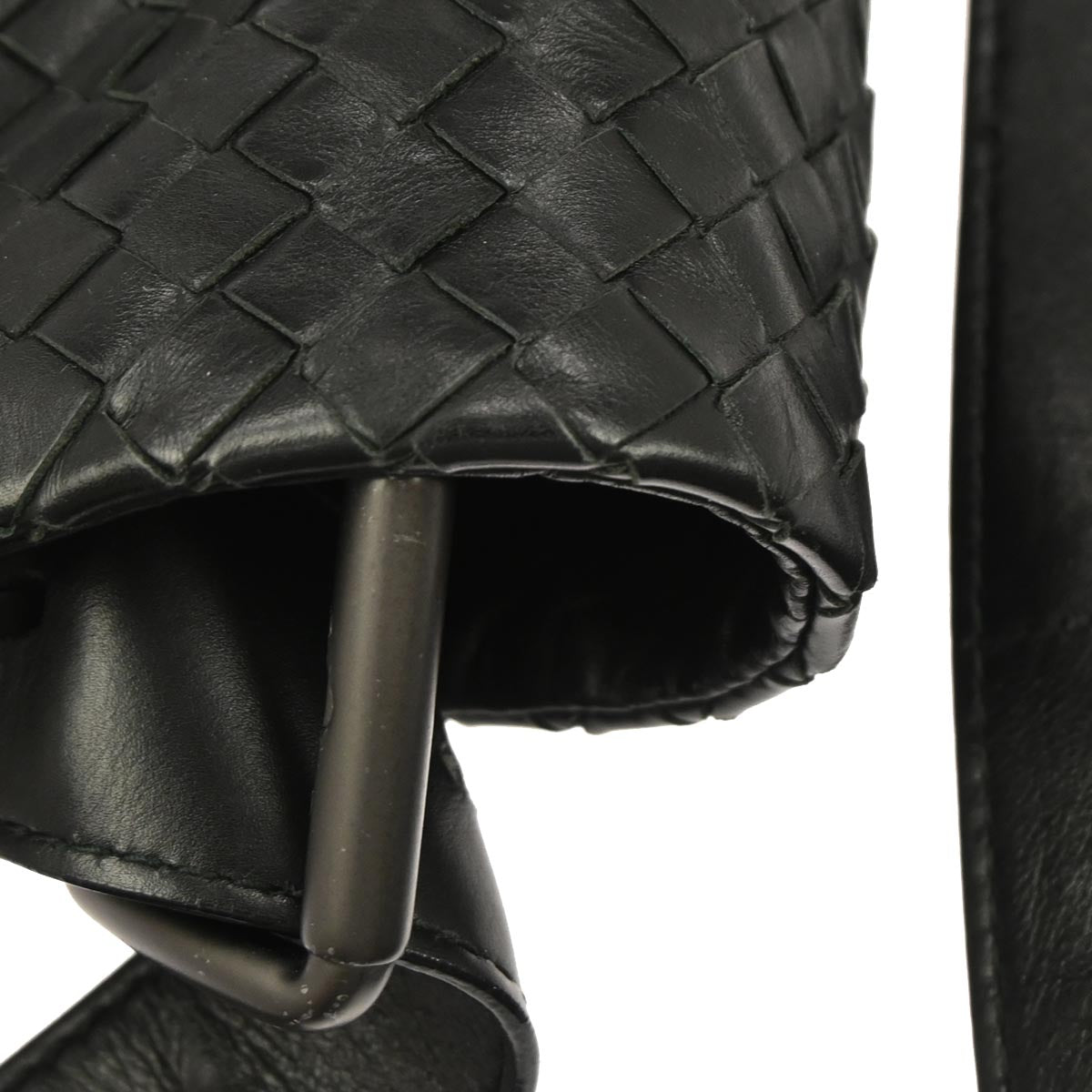 Bottega Veneta Black Calfskin Intrecciato Messenger Bag