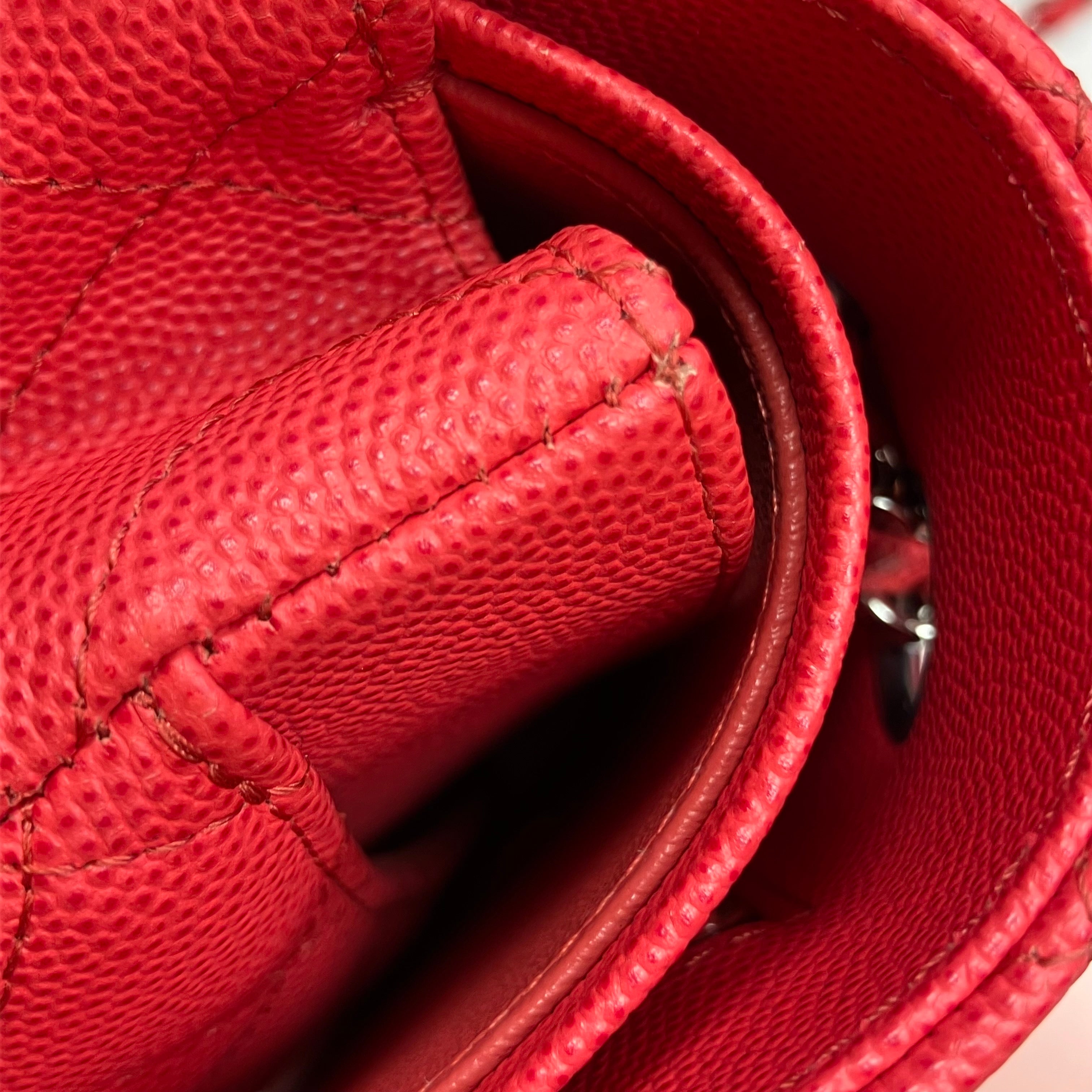 Chanel 2018 Red Caviar Skin Medium Classic Double Flap Shoulder Bag