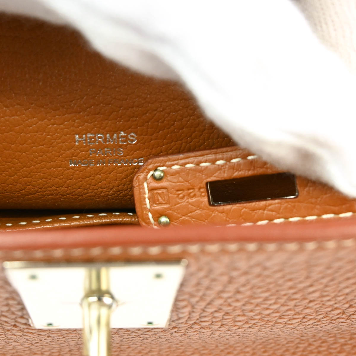 Hermes 2010 Gold Taurillon Clemence Jypsiere 28 Shoulder Bag