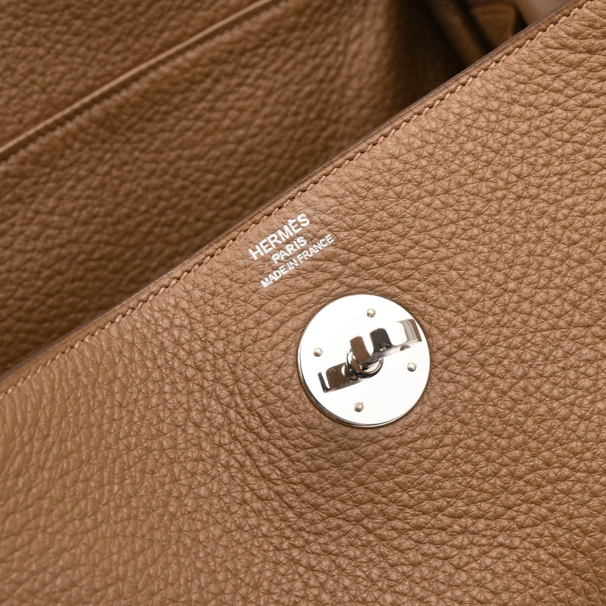 Hermes 2012 Alezan Taurillon Clemence Lindy 26 Shoulder Bag