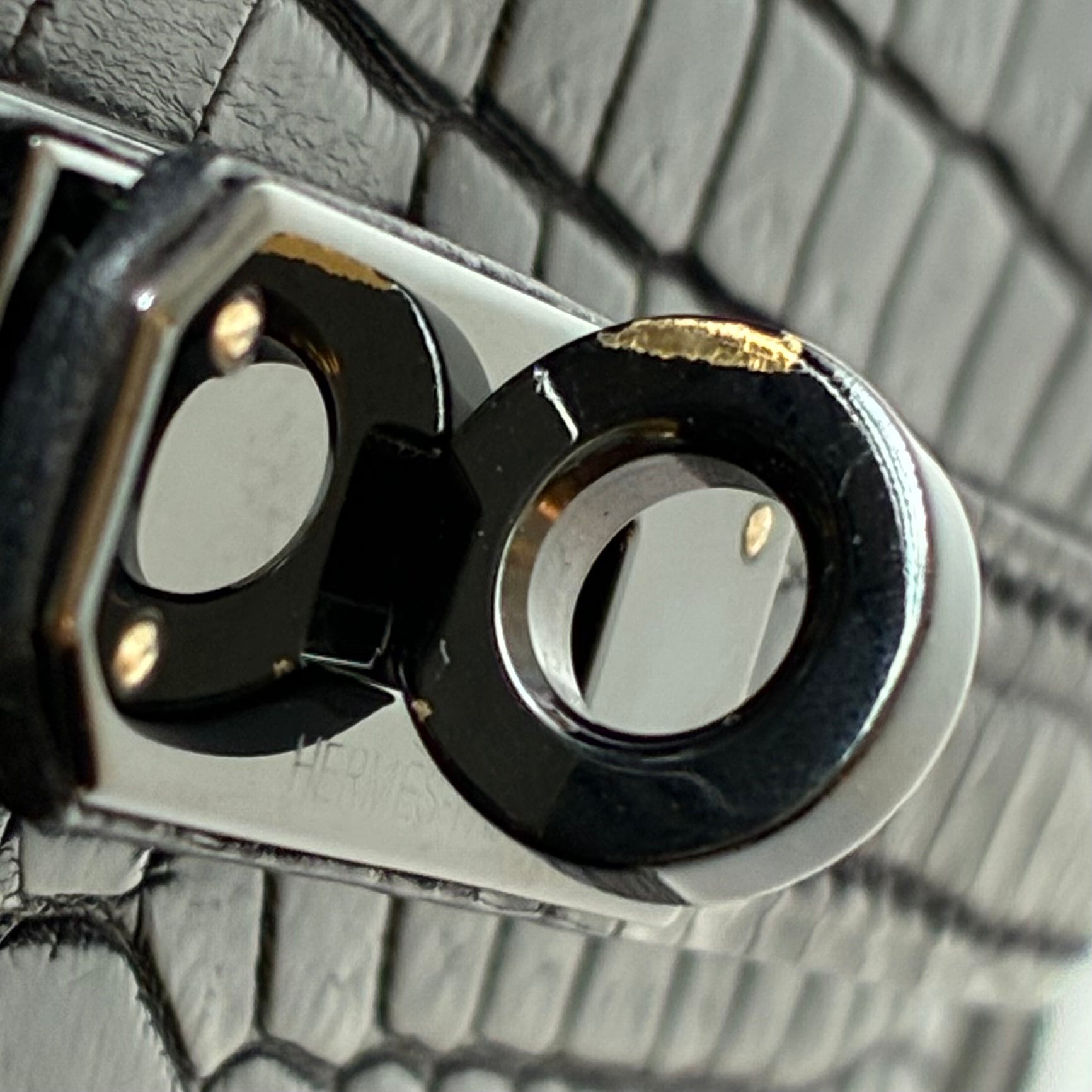Hermes * 2010 So Black Niloticus Kelly Pochette
