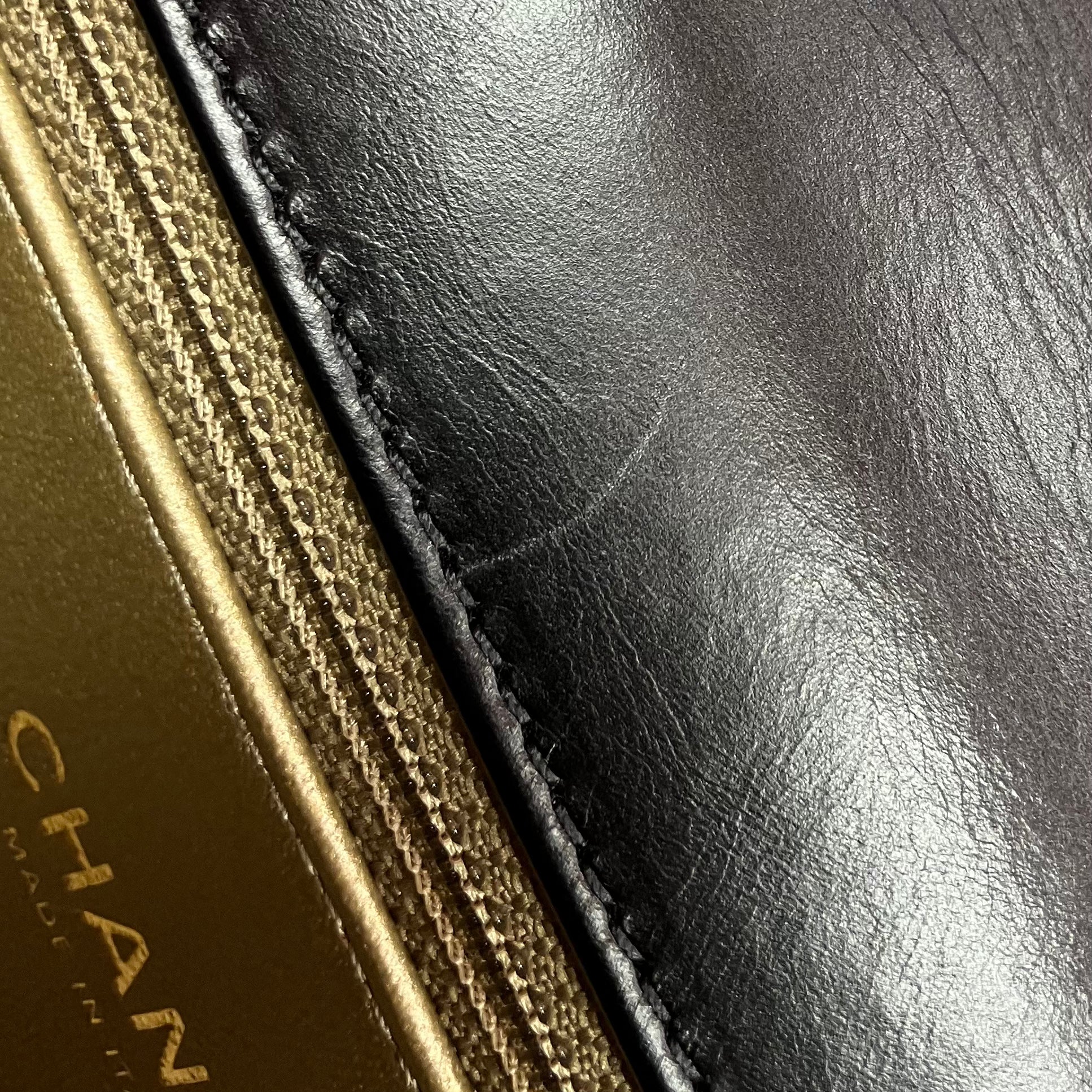 Boy Chanel 2015-2016 Black Calfskin New-Medium Shoulder Bag