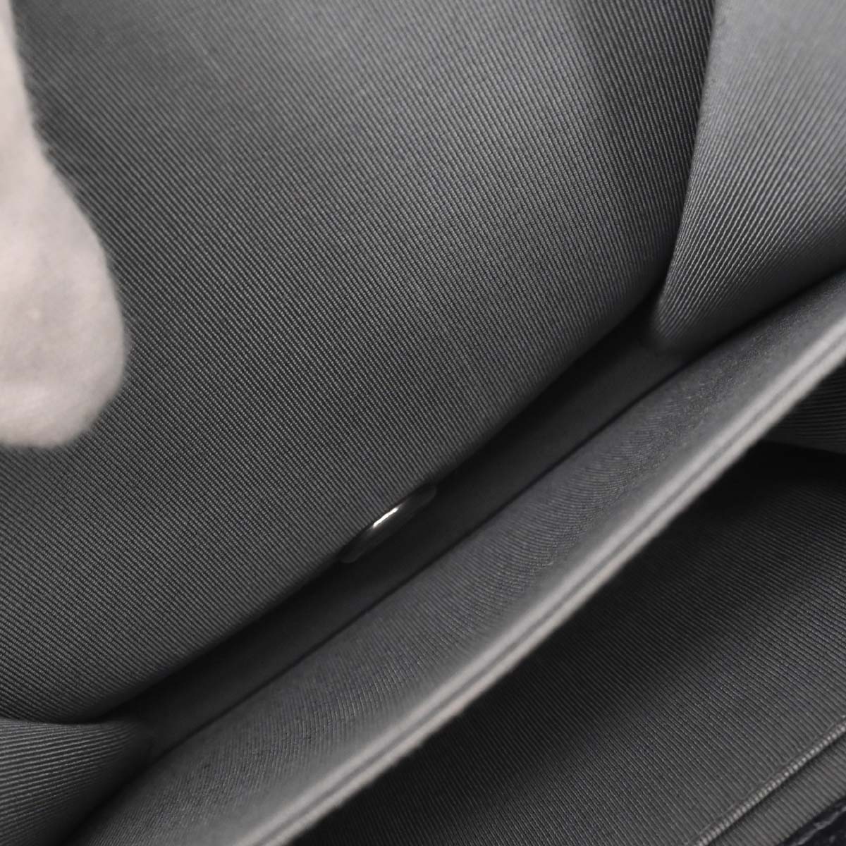 Boy Chanel 2019 Metallic Silver Caviar Skin North South Boy Flap Shoulder Bag