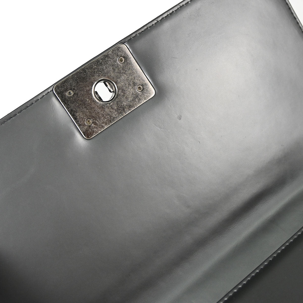 Boy Chanel Gray Patent Leather Medium Shoulder Bag