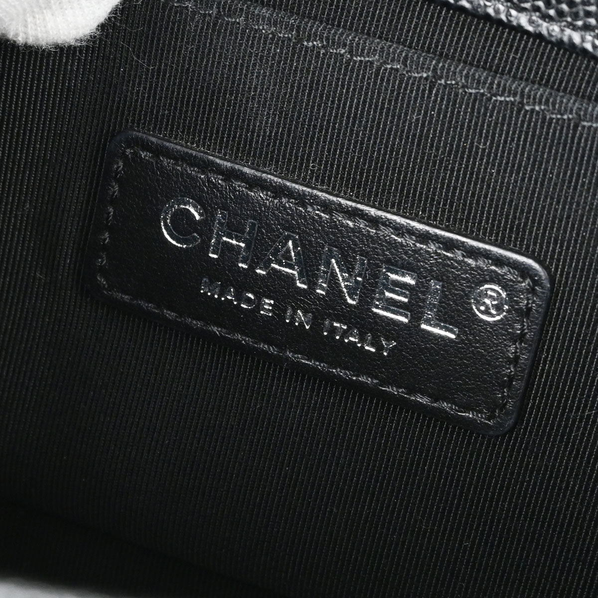 Boy Chanel 2019 Black Caviar Skin Small Chain Shoulder Bag