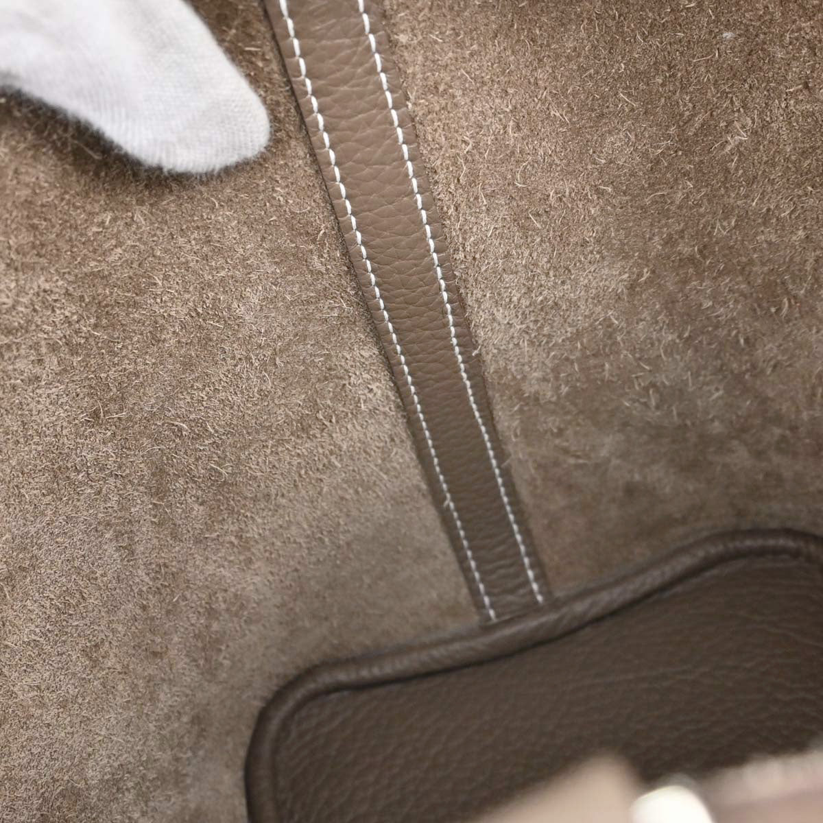 Hermes Etoupe Gray Taurillon Clemence Picotin Lock 18 PM Handbag